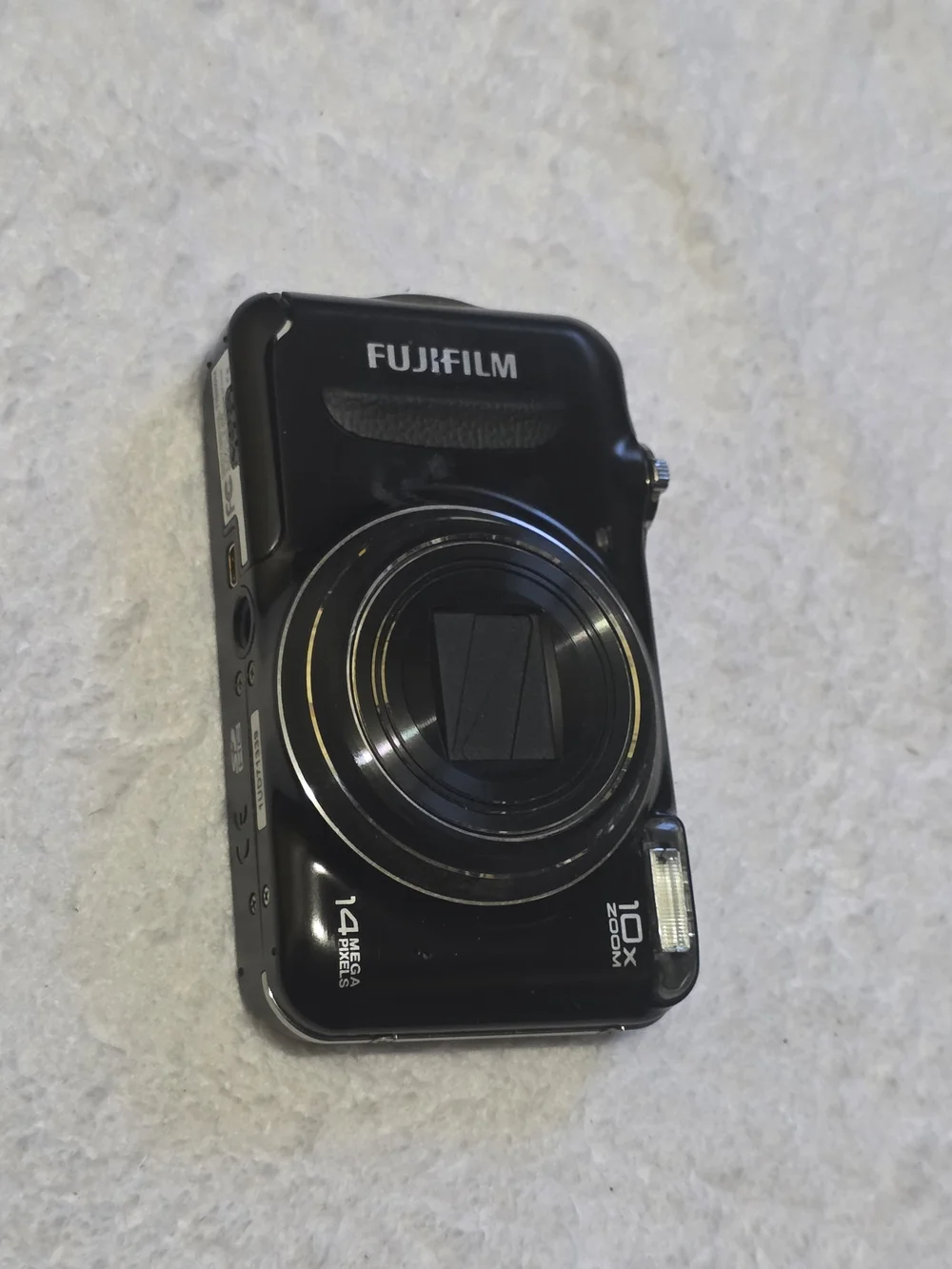 Fujifilm Fine Pix T Black Compact Point-and-Shoot Camera with 10x Zoom